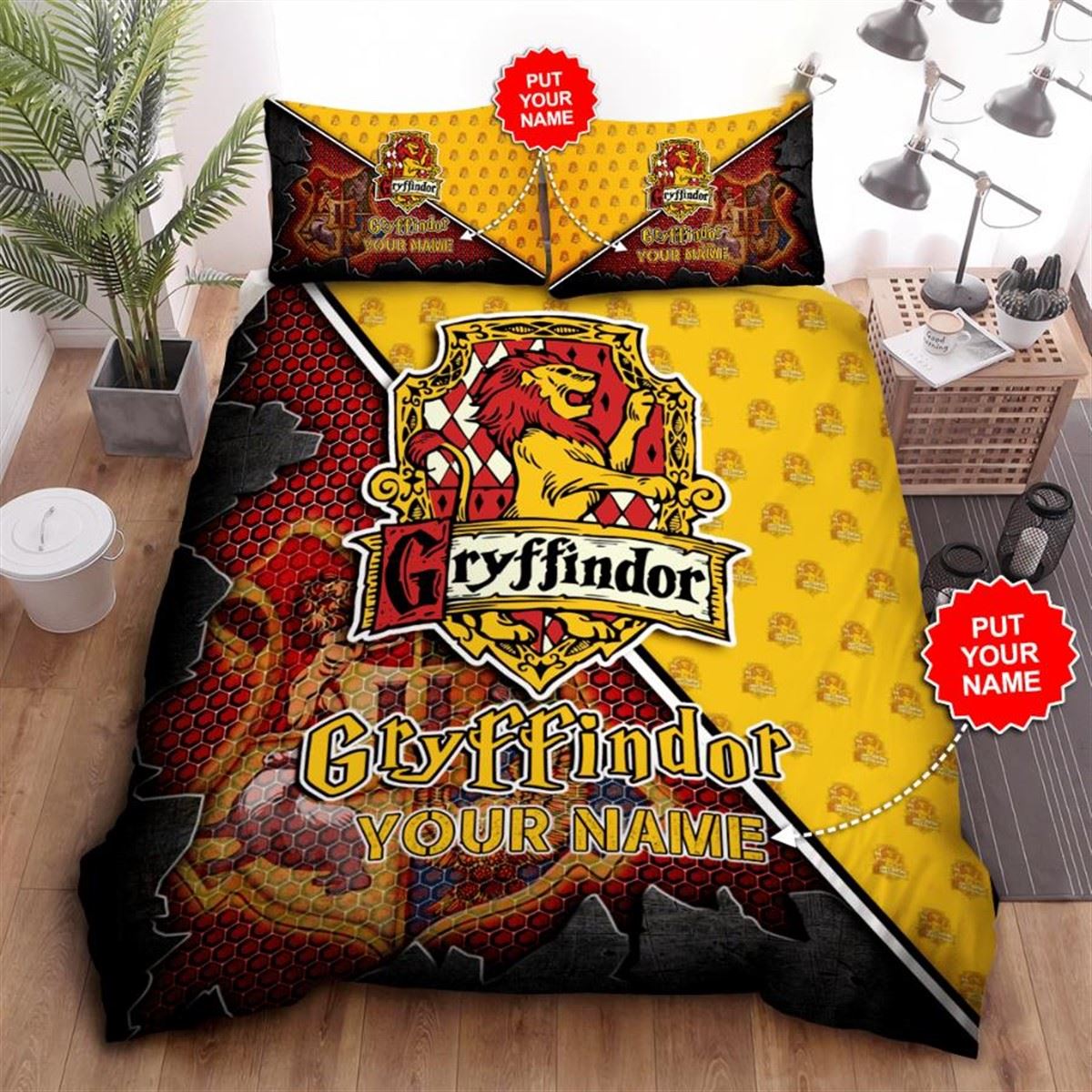 Wizarding World Harry Potter Gryffindor Personalized Bedding Set