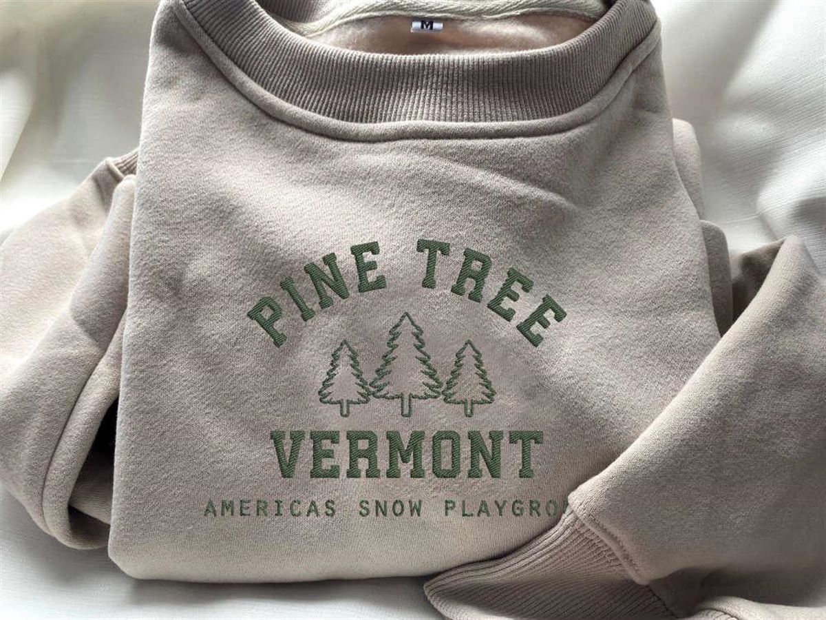 Christmas Sweatshirt With Embroidered Pine Tree