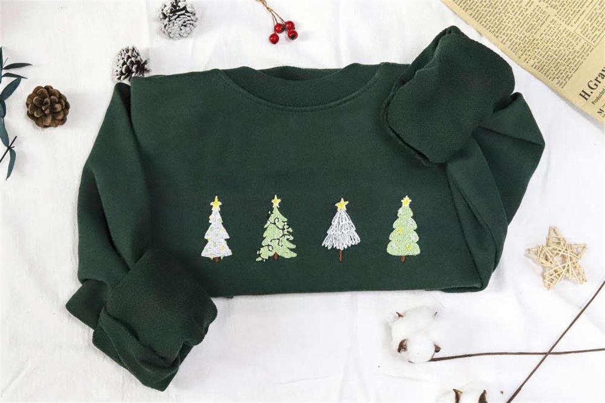 Christmas Tree Embroidered Crewneck Sweatshirt