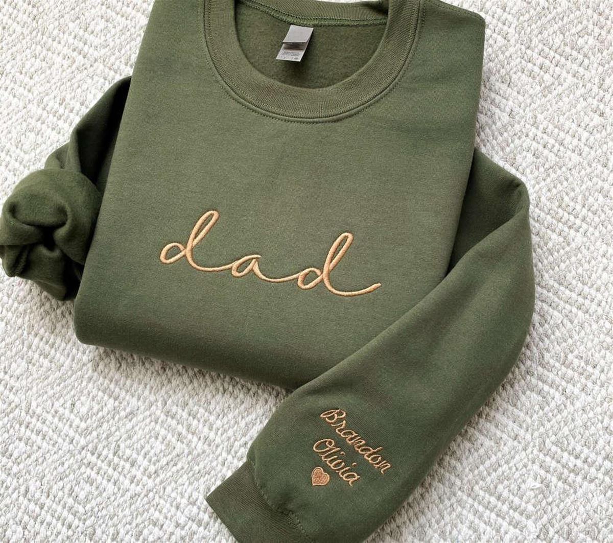 Dad Embroidered Crewneck Kids Names Sweatshirt