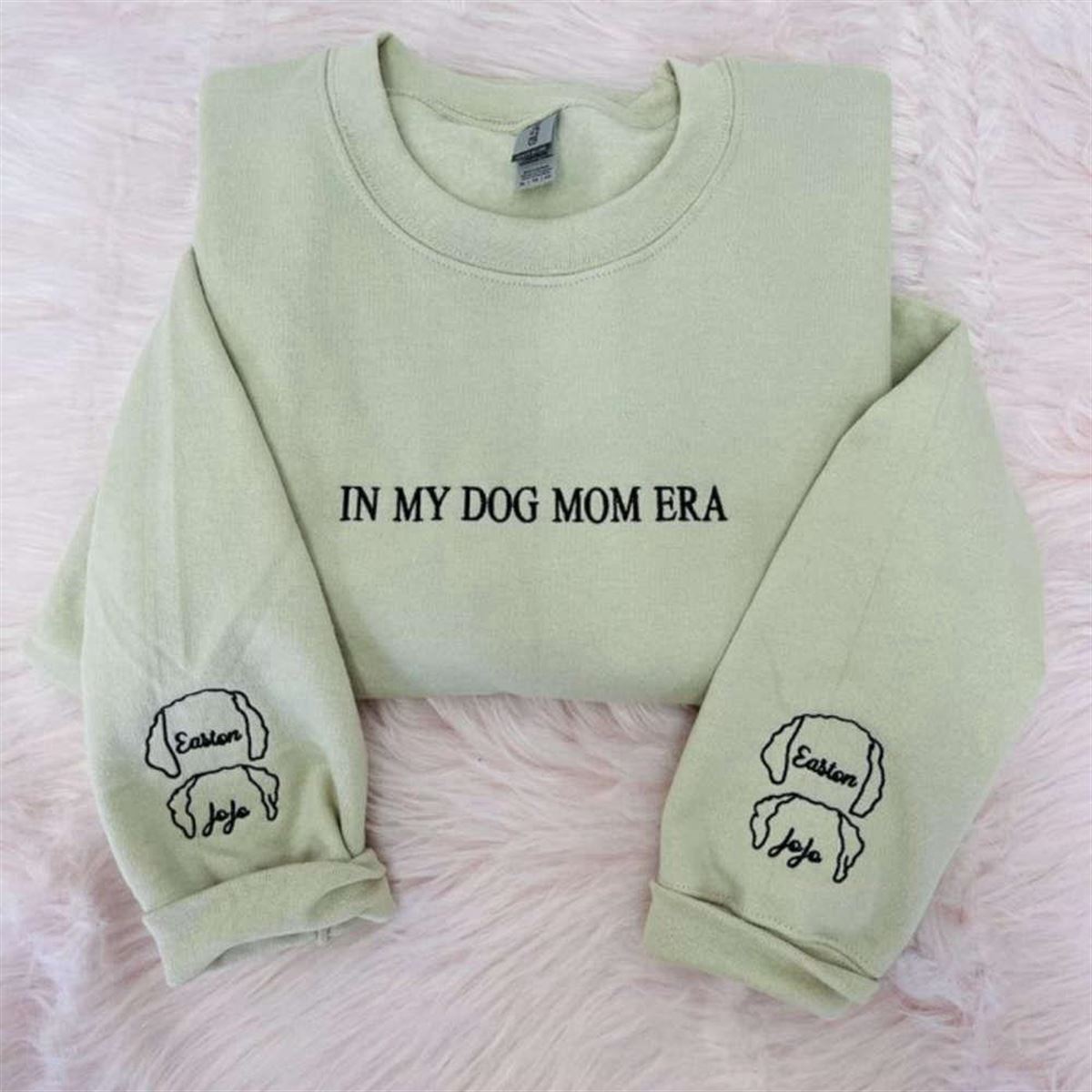 Dog Mom Embroidered Hoodie Sweatshirt