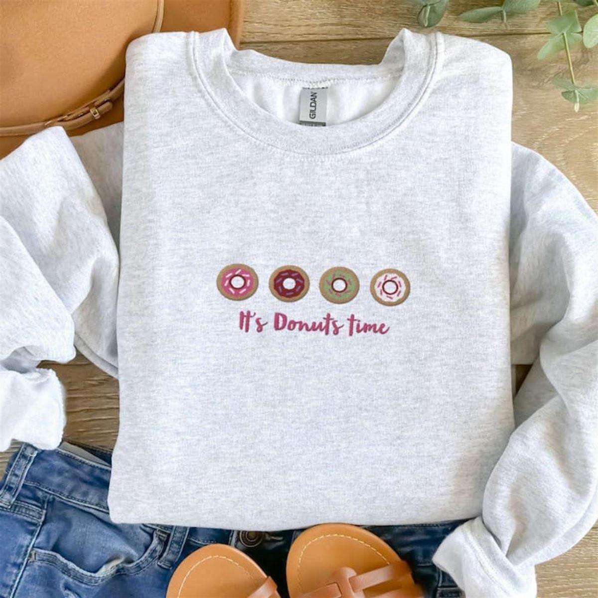 Donuts Lover Embroidered Crewneck Sweatshirt