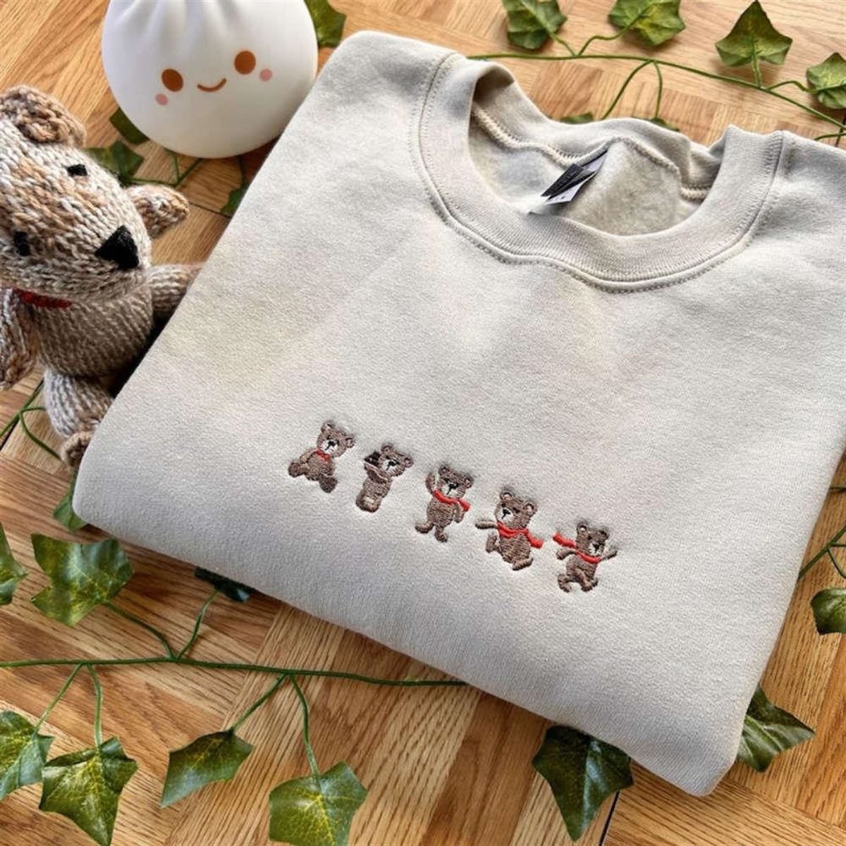 Embroidered Bear Sweatshirt Crewneck