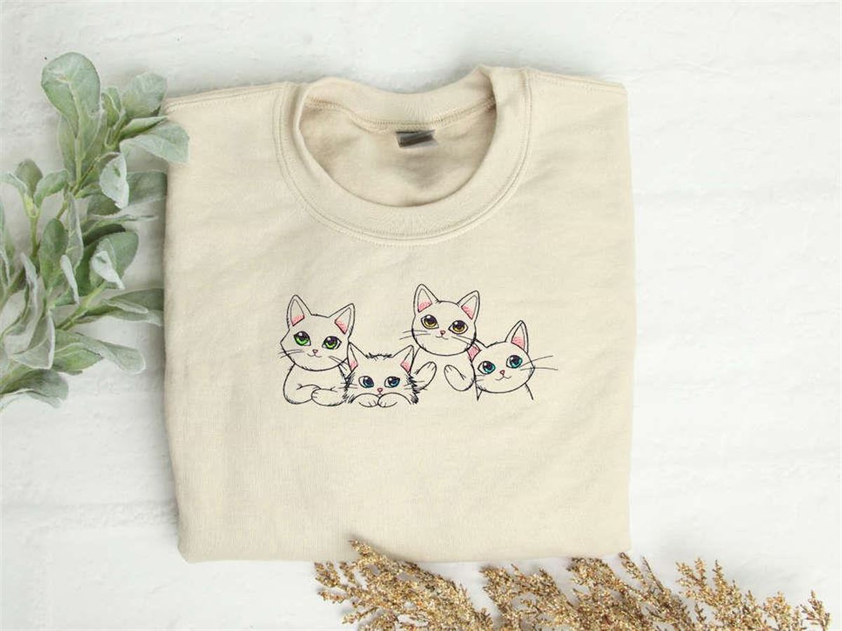 Embroidered Cat Crewneck Sweatshirt Aesthetic