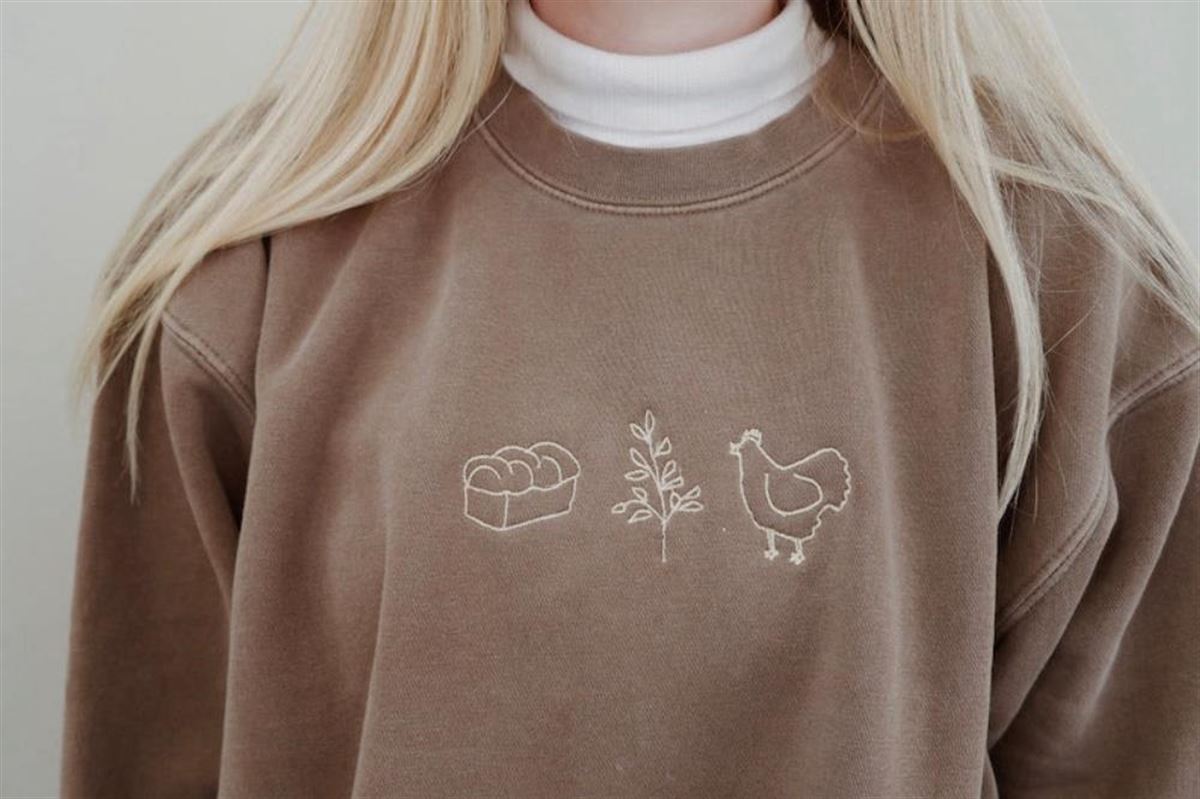 Embroidered Farmhouse Sweatshirt Crewneck