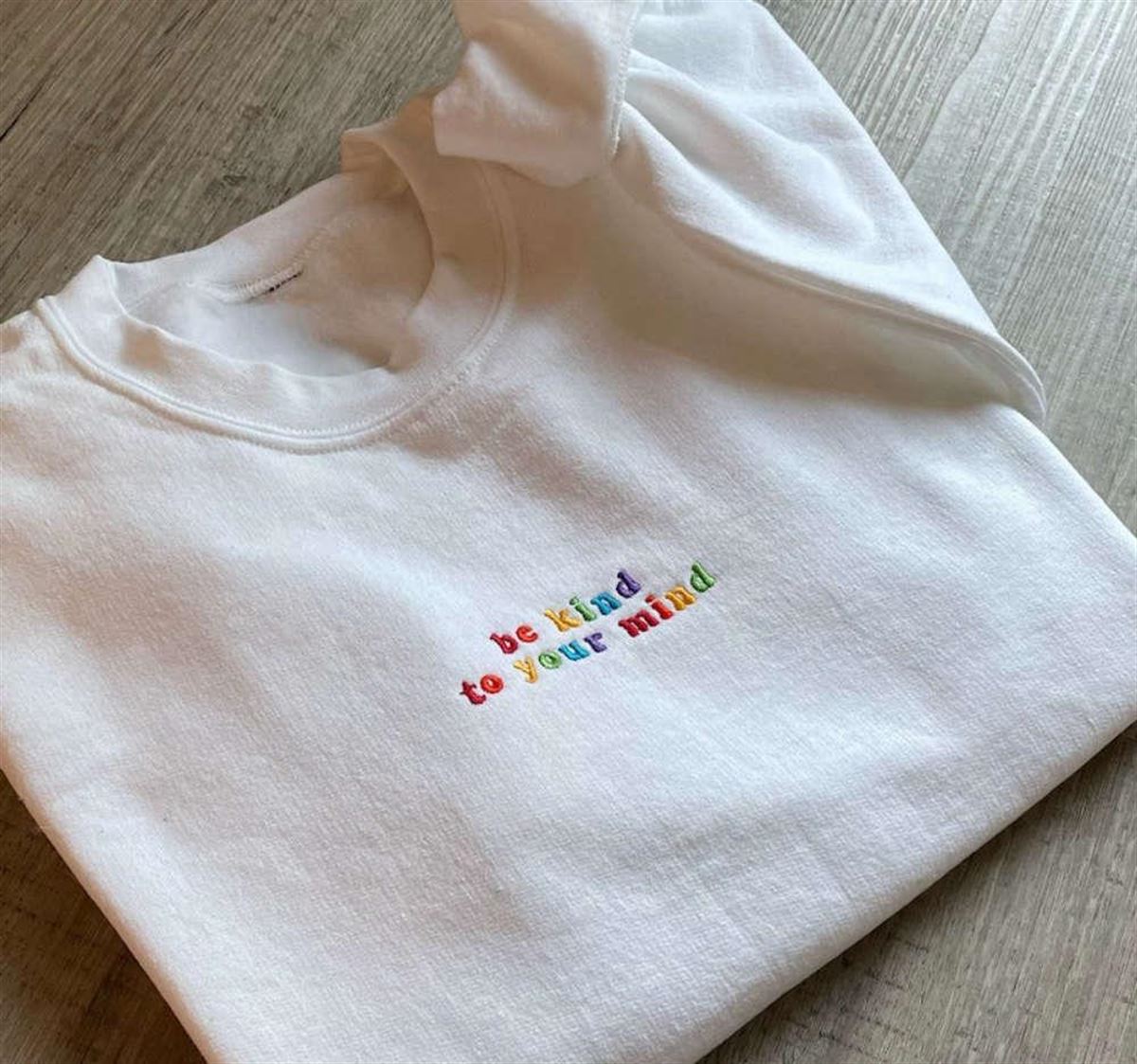 Embroidered Quote Sweatshirt Trendy Crewneck