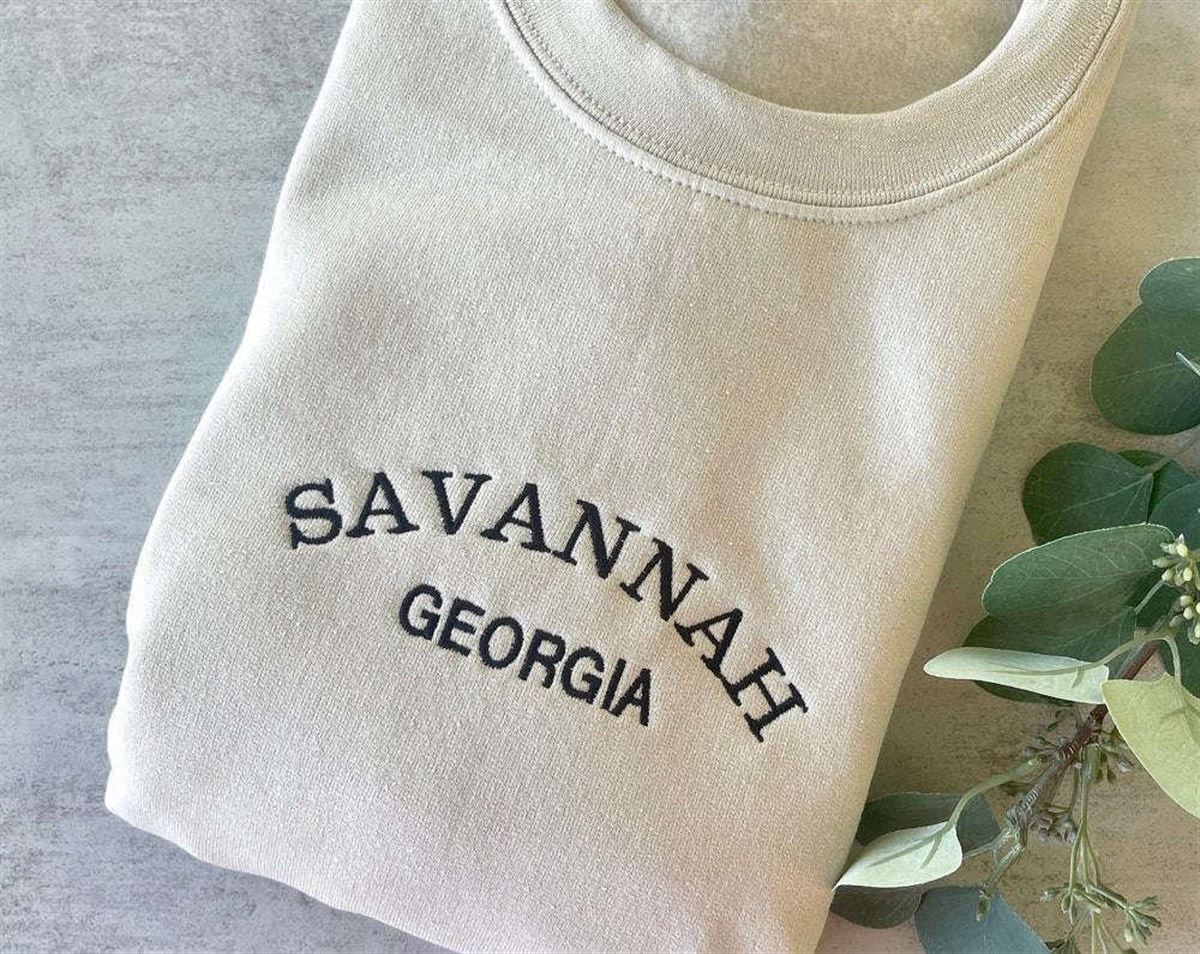 Embroidered Savannah Georgia Sweatshirt Crewneck