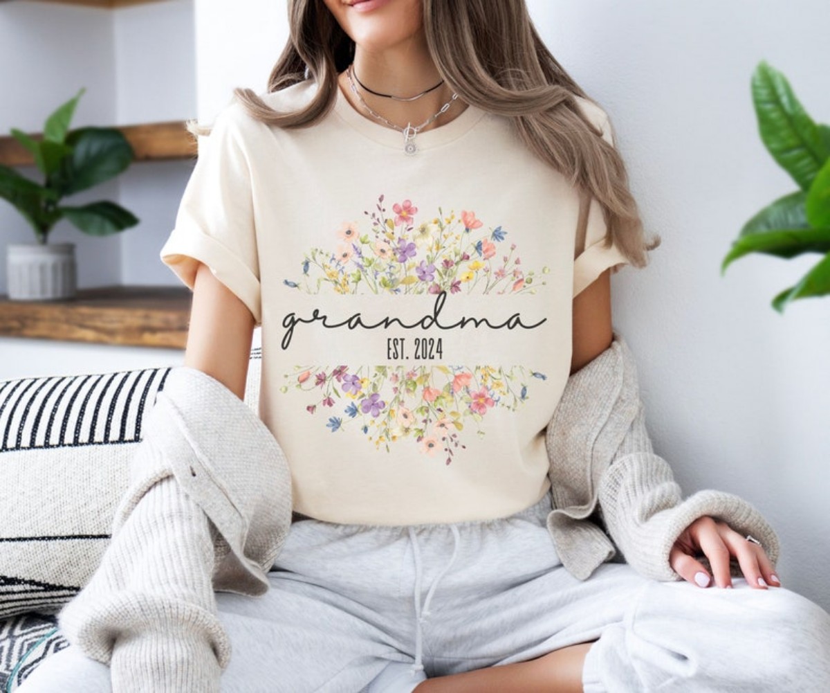 Floral Grandma Shirt Personalized V-Neck for a Cherished Grandma