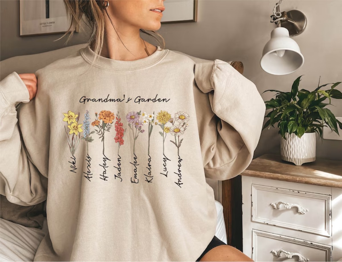 Grandma’s Garden Sweatshirt Birthflowers for Grandma, Love Blooms Here