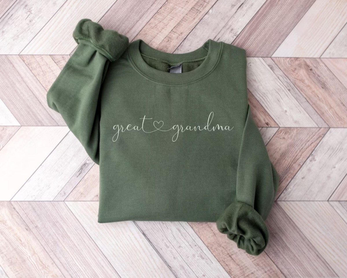 Great Grandma Sweatshirt A Heartwarming Gift for Grandmothers